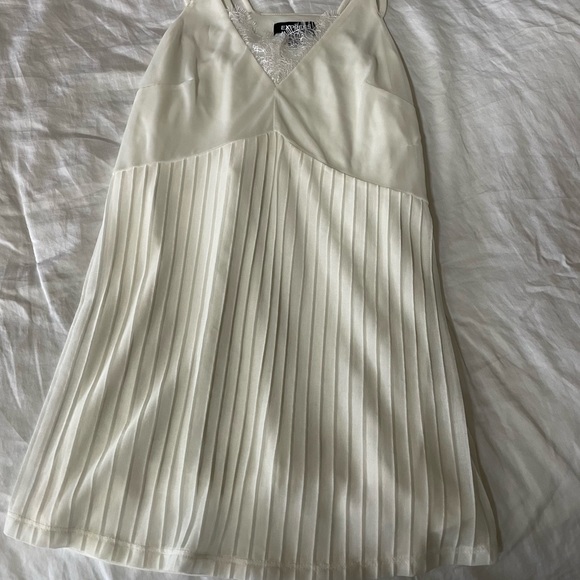 Express Cami with Lace - White/Small - Picture 1 of 3